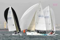 Fin de año y bienvenida al invierno en el Circuito Alcaidesa Marina de J/80