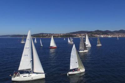 Bon III repite doblete y se lleva el Trofeo Xoan Ramón Carballo y la A Dos de la Volta ás Cíes Bon III repite doblete y se lleva el Trofeo Xoan Ramón Carballo y la A Dos de la Volta ás Cíes