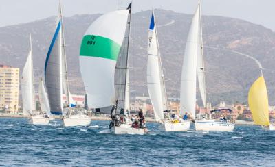 El levante da la victoria al “Ceuta Si”, al “Few Oil”, al “Enigma” y al “Belesala” en la 8ª Prueba del IX Campeonato Interclubs del Estrecho disputada hoy en el Royal Gibraltar Yacht Club. El levante da la victoria al “Ceuta Si”, al “Few Oil”, al “Enigma” y al “Belesala” en la 8ª Prueba del IX Campeonato Interclubs del Estrecho disputada hoy en el Royal Gibraltar Yacht Club.