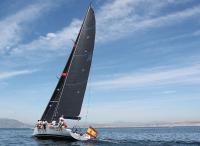 El Sirius VI, de la Armada Española patroneado por Jorge Flethes,  ganador absoluto de la 42ª edición de la Regata Mar de Alborán.