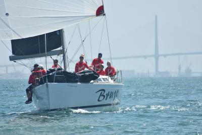 El ‘Brujo’ conquista su noveno Trofeo en la regata Juan de la Cosa