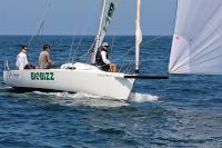La segunda jornada del IV Trofeo Social en el Abra pone nombre a los barcos favoritos