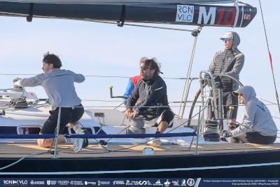 Los líderes no ceden el mando en el Trofeo Varadero Valencia 