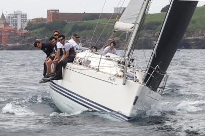 Séptima y última jornada del Trofeo de Primavera de Cruceros Séptima y última jornada del Trofeo de Primavera de Cruceros