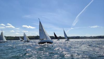 XXI Regata Guisanda en la bahía coruñesa, para Cruceros ORC de Solitarios y A2. XXI Regata Guisanda en la bahía coruñesa, para Cruceros ORC de Solitarios y A2.