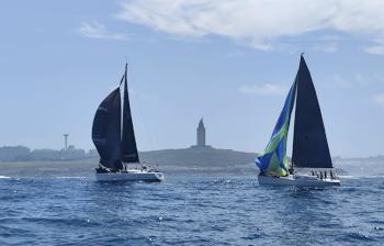 XXV regata Infanta Elena-Trofeo Presidente de la Xunta. “Mirfak” y”La Gitana”, encabezan en cruceros