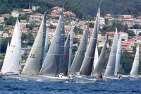 “Starfighter” en ORC 1 y “Bosch Service Solutions”, con Chuny Bermúdez, en ORC 2, primeros líderes de la Regata Rías Baixas 