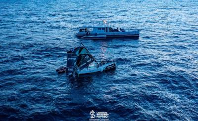 Desarbolamiento de Thomas de Dinechin en Almond for Pure Ocean