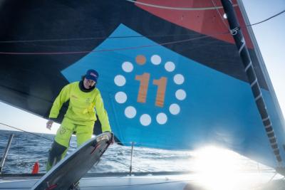 Transat Café L'OR: Un paso más de Francesca Clapcich hacia la historia 
