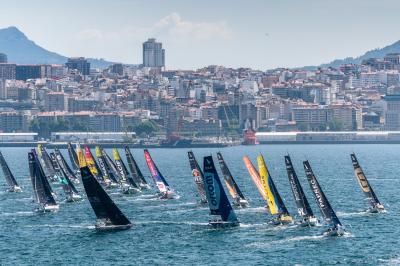 Vigo despide a la flota de La Solitaire du Figaro Paprec, rumbo ya a Francia