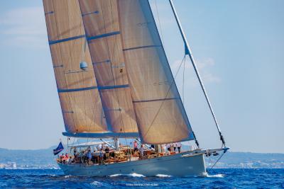 Doña Francisca, la impresionante goleta que une tradición y vanguardia 
