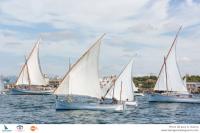 La Diada de Vela Llatina suelta amarras con buen viento en la Bahía de Palma