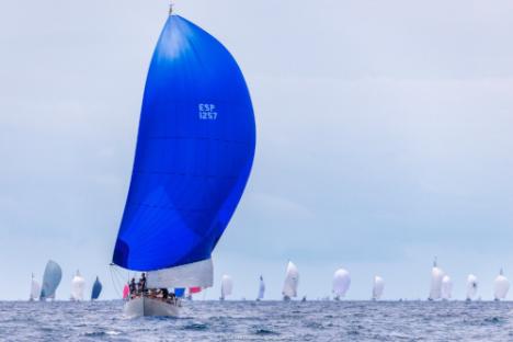 La historia navega frente a Barcelona en la segunda jornada de la regata Puig La historia navega frente a Barcelona en la segunda jornada de la regata Puig