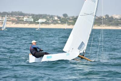 Copa de España de Patín a Vela El andaluz Juan Luis Páez levanta la copa de España en aguas del Mar Menor Copa de España de Patín a Vela El andaluz Juan Luis Páez levanta la copa de España en aguas del Mar Menor