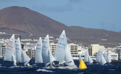 Gustavo del Castillo y Cristian Sánchez, campeones de la Copa de Canarias de Snipe