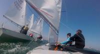 Las tripulaciones del Chiqui IV y del Amalia se repartieron las victorias en el jornada inaugural del XXII trofeo RCMS para la Clase Snipe.
