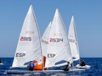 Marc O’Connor resiste al frente del Campeonato de España de ILCA 7 tras la tercera jornada