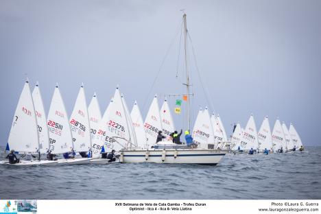 Nikko Palou y Meritxell Sitges se pone al frente de la XVII Setmana de la Vela Trofeu DURAN en la clase ILCA6