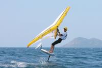 Platon Kuzmenko se convierte en el primer campeón gallego de la Clase Wingfoil