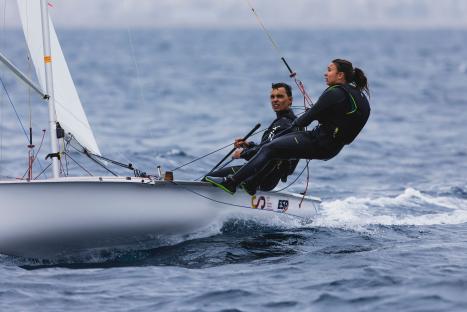 Xammar y Cardona defienden su corona mundial de 470 en Enoshima