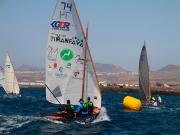 El Tritón Clínica Veterinaria Bari se impone en una dura regata El Tritón Clínica Veterinaria Bari se impone en una dura regata